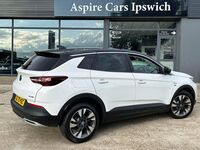 VAUXHALL GRANDLAND X